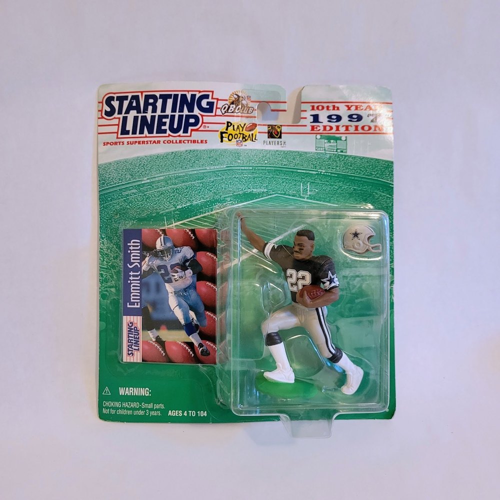 Vintage Starting Lineup 1997 Emmitt Smith NFL Football Figure. New In Package.